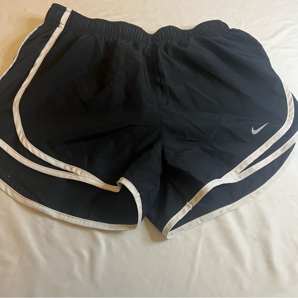 Nike Tempo Dri-FIT‎ Black Running Shorts White Trim Women’s Small